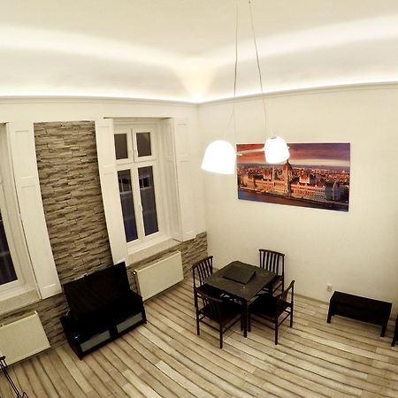 Homelike luxury flat on Gyulai Pál Budapest Esterno foto